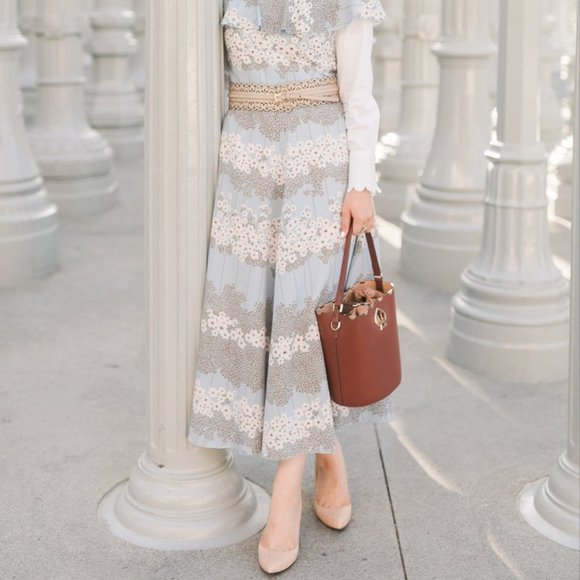 Kate Spade Large Suzy Scallop Brown Bucket Bag - Picture 5 of 15